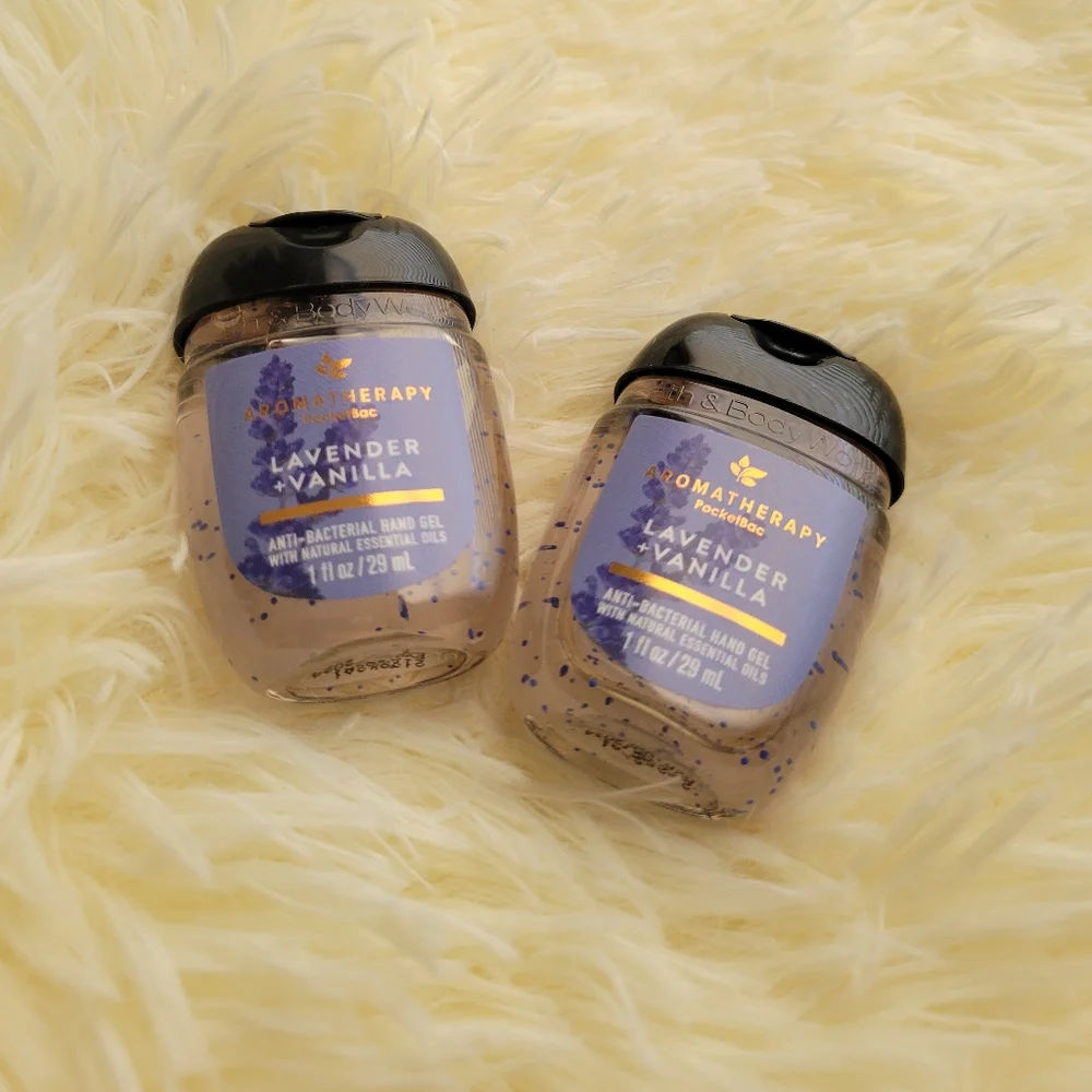 NEW! Bath & Body Works | Lavender & Vanilla | Pocket Bac Hand Sanitizers - Picture 3 of 3